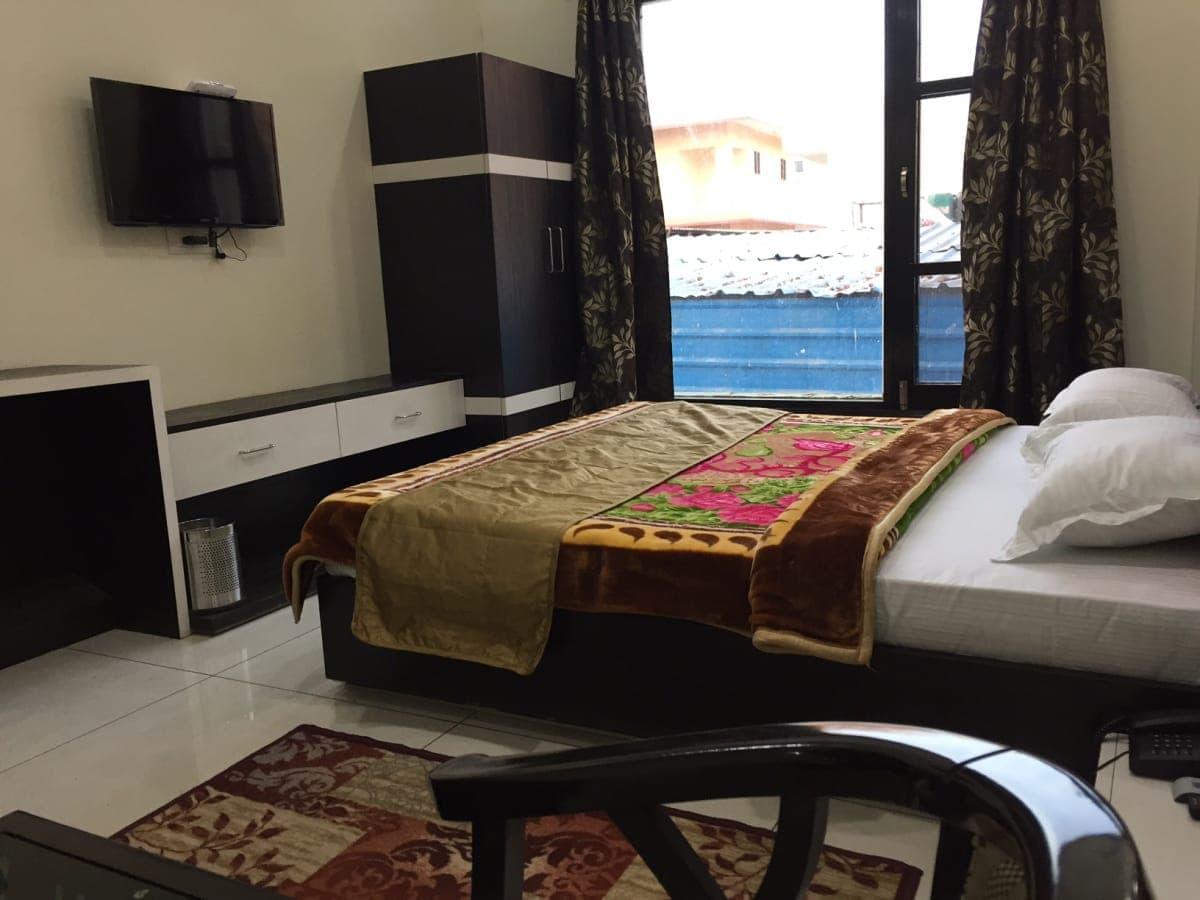 Oyo 30415 Hotel White City Anandpur  Zewnętrze zdjęcie