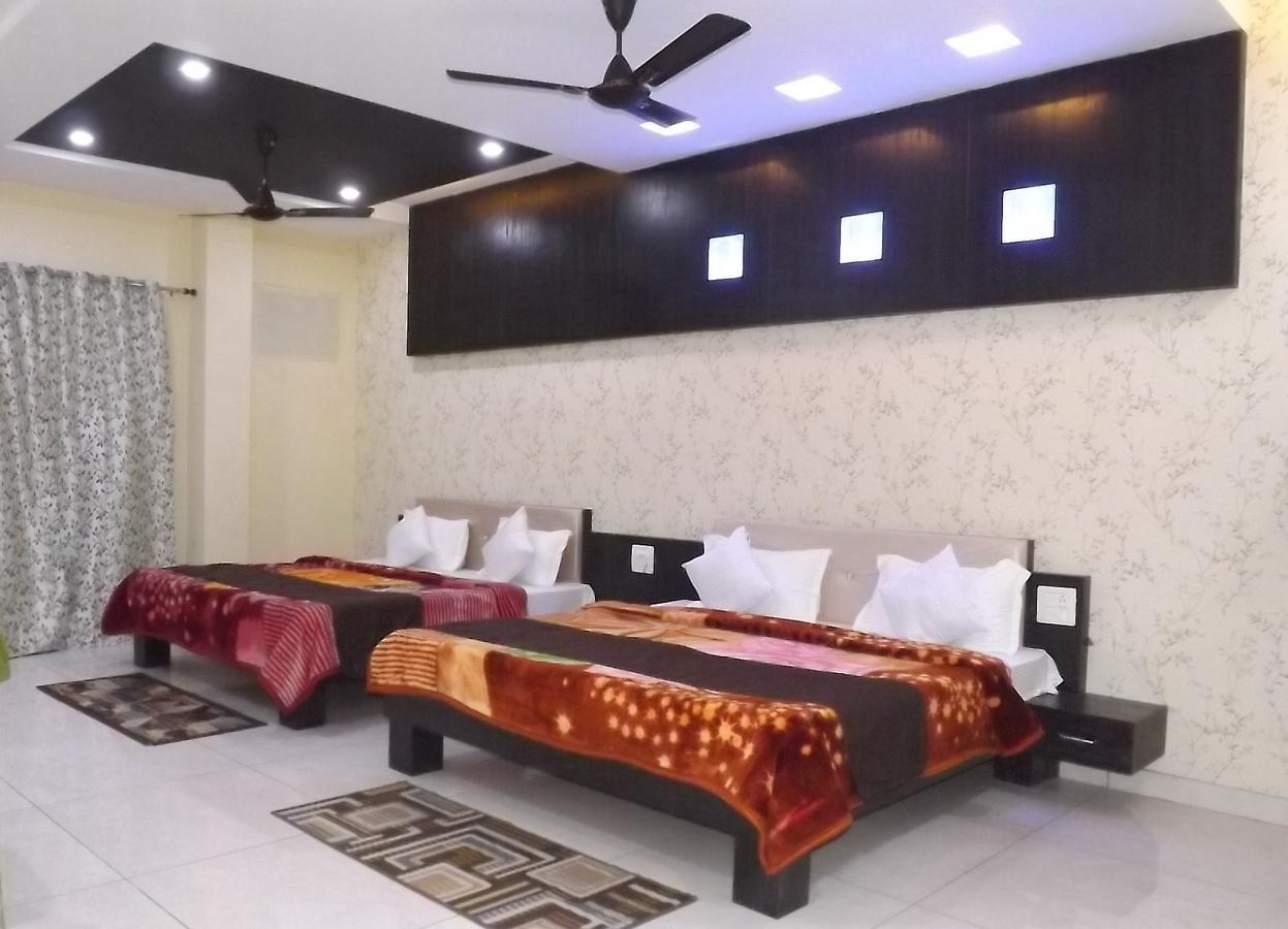 Oyo 30415 Hotel White City Anandpur  Zewnętrze zdjęcie